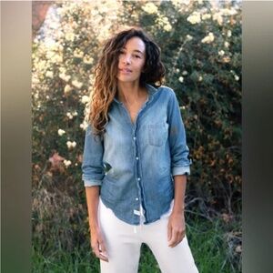 Frank & Eileen Barry Famous Denim Shirt Distressed Vintage Wash S